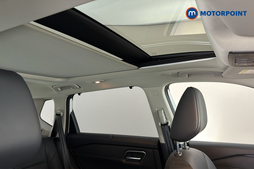 Nissan X-Trail Tekna Automatic Petrol-Electric Hybrid SUV - Stock Number (1667869) - 20th supplementary image