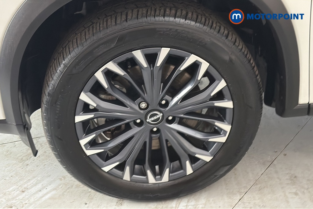 Nissan X-Trail Tekna Automatic Petrol-Electric Hybrid SUV - Stock Number (1667869) - 44th supplementary image