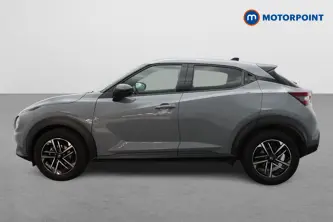 Nissan Juke N-Connecta Automatic Petrol SUV - Stock Number (1668007) - Passenger side