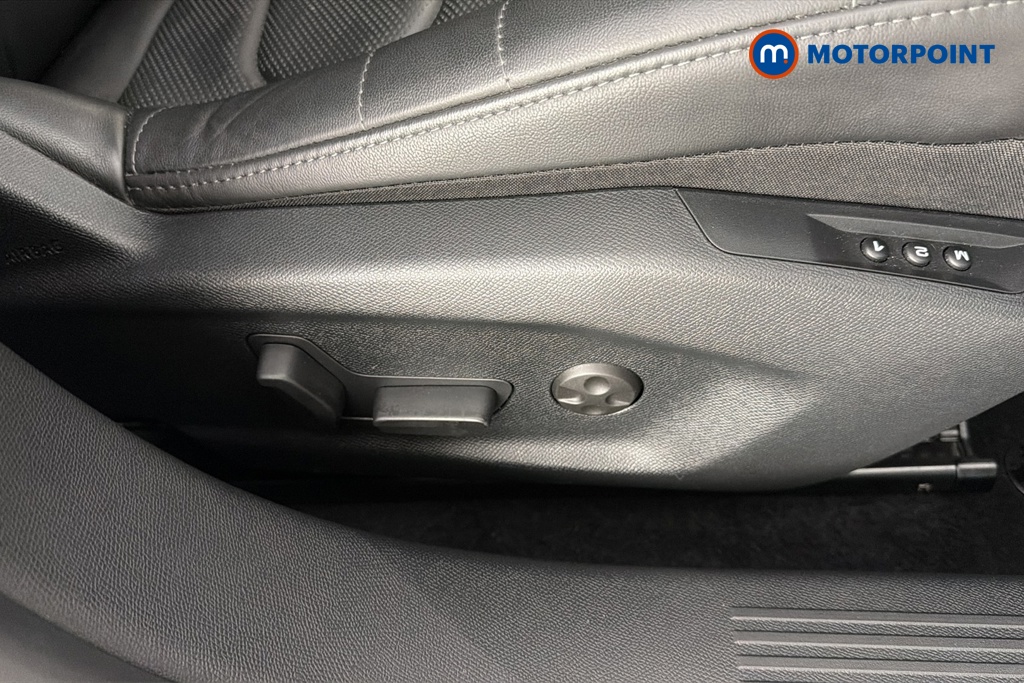 Citroen C5 X MAX Automatic Petrol Hatchback - Stock Number (1668129) - 23rd supplementary image