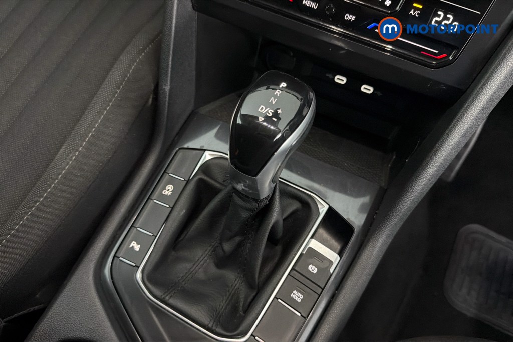 Volkswagen Tiguan Allspace Life Automatic Petrol SUV - Stock Number (1668311) - 15th supplementary image