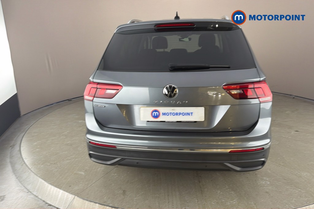 Volkswagen Tiguan Allspace Life Automatic Petrol SUV - Stock Number (1668311) - 37th supplementary image