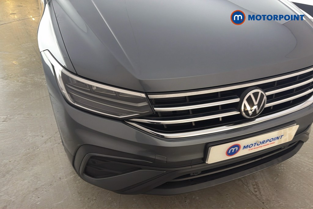 Volkswagen Tiguan Allspace Life Automatic Petrol SUV - Stock Number (1668311) - 44th supplementary image