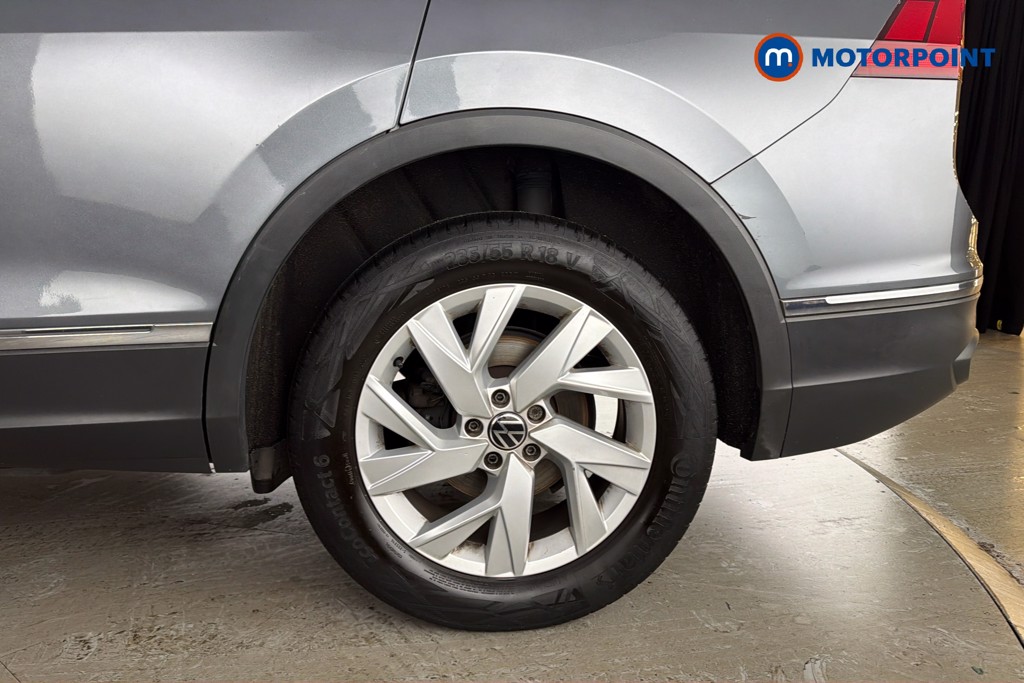 Volkswagen Tiguan Allspace Life Automatic Petrol SUV - Stock Number (1668311) - 48th supplementary image