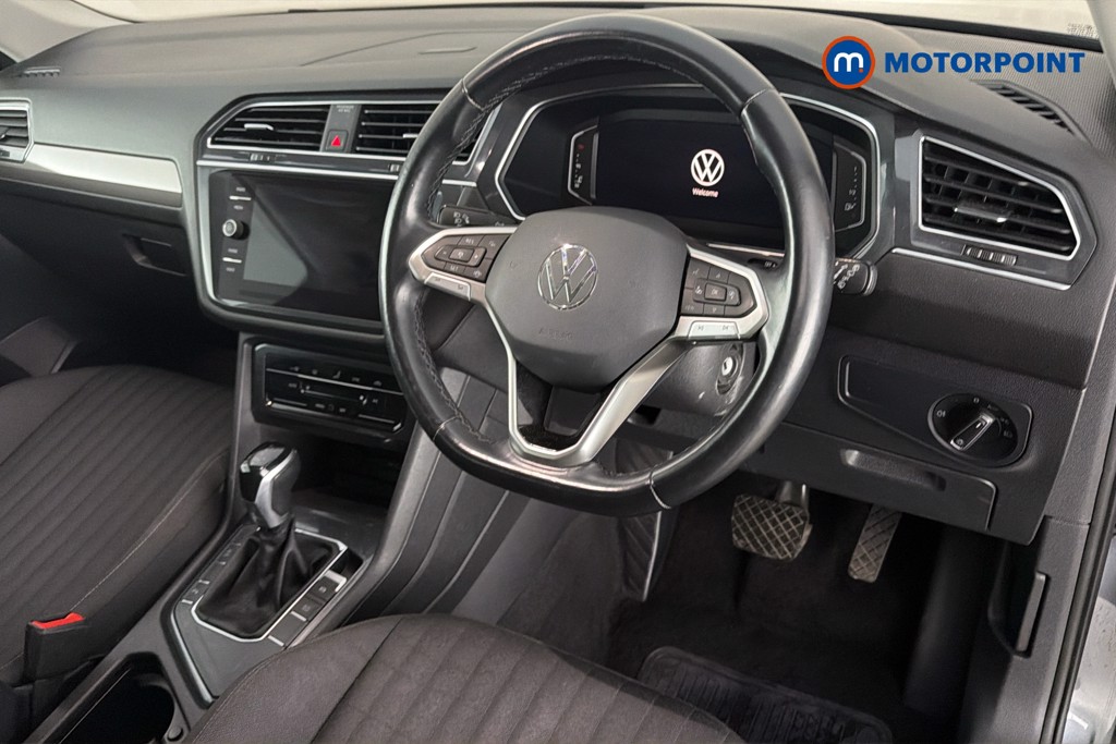 Volkswagen Tiguan Allspace Life Automatic Petrol SUV - Stock Number (1668311) - 1st supplementary image