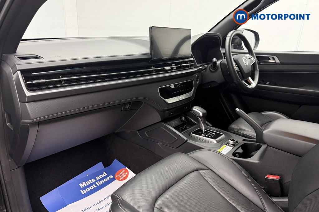 KGM Musso Saracen Plus Automatic Diesel Double Cab Pick-Up - Stock Number (1668353) - 4th supplementary image