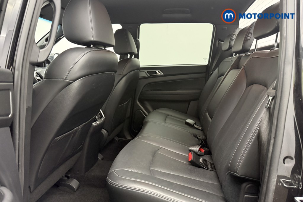 KGM Musso Saracen Plus Automatic Diesel Double Cab Pick-Up - Stock Number (1668353) - 5th supplementary image