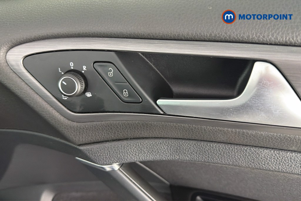 Volkswagen Golf Match Edition Manual Petrol Hatchback - Stock Number (1668376) - 42nd supplementary image