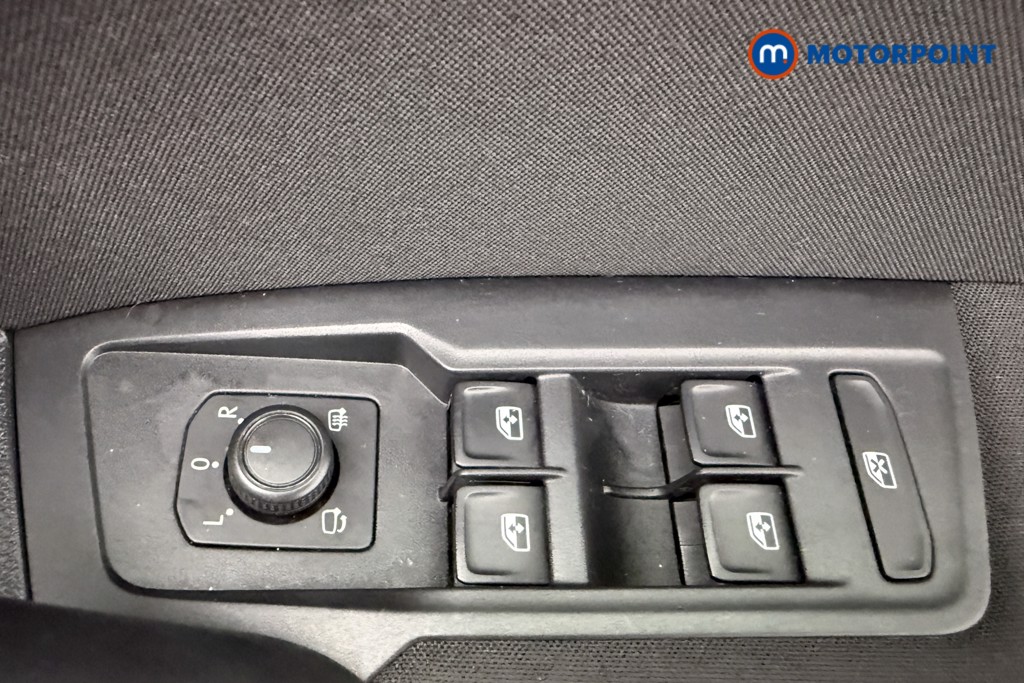 Volkswagen Tiguan Match Manual Petrol SUV - Stock Number (1668640) - 19th supplementary image