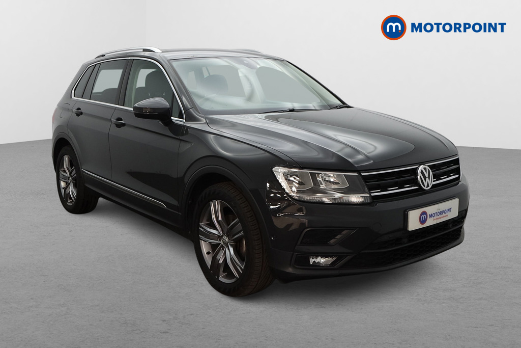 Volkswagen Tiguan Match Manual Petrol SUV - Stock Number (1668640) - Drivers side front corner