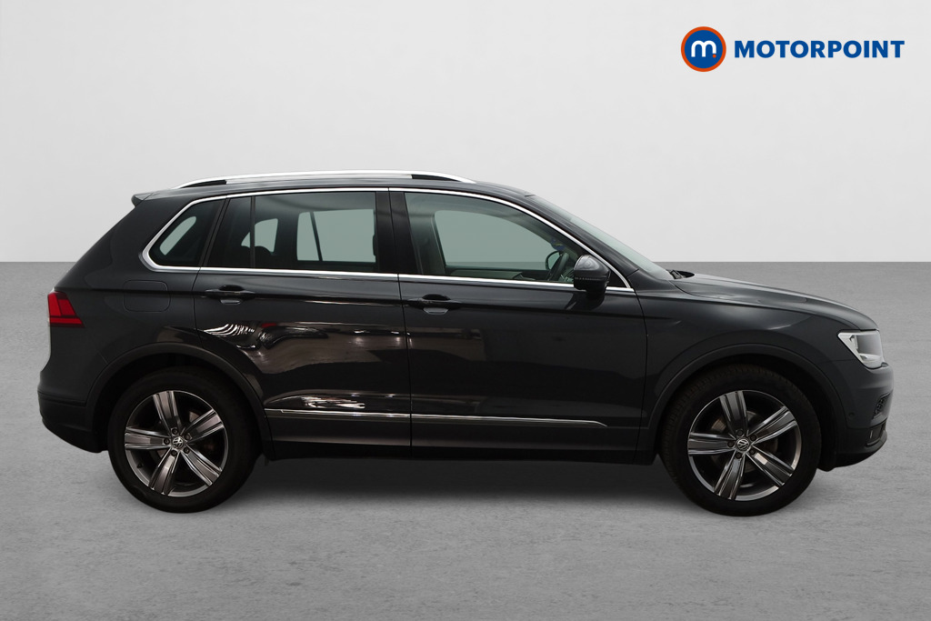 Volkswagen Tiguan Match Manual Petrol SUV - Stock Number (1668640) - Drivers side