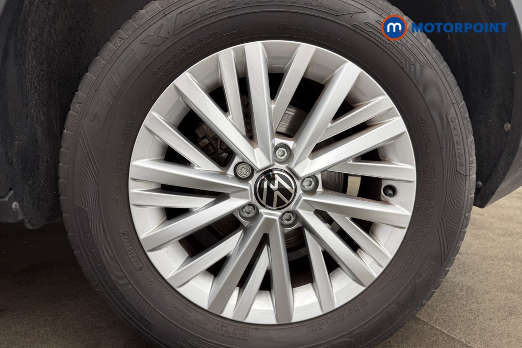 Volkswagen T-Roc Life Manual Petrol SUV - Stock Number (1669212) - 12th supplementary image