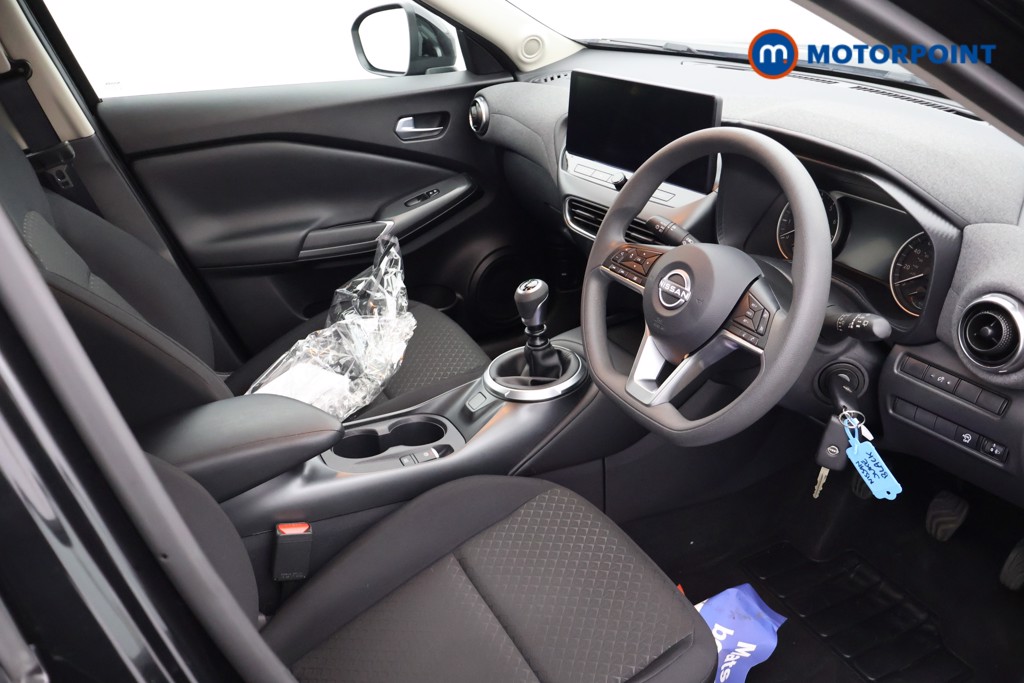 Nissan Juke Acenta Premium Manual Petrol SUV - Stock Number (1669216) - 20th supplementary image