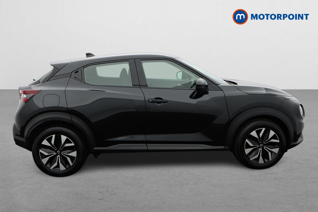 Nissan Juke Acenta Premium Manual Petrol SUV - Stock Number (1669216) - Drivers side