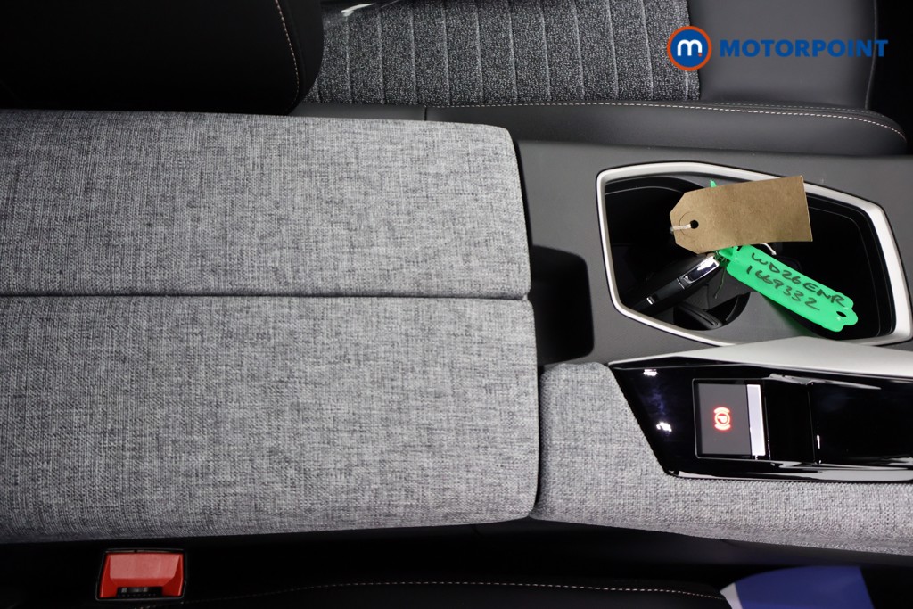 Peugeot 5008 Allure Premium Automatic Petrol SUV - Stock Number (1669332) - 15th supplementary image