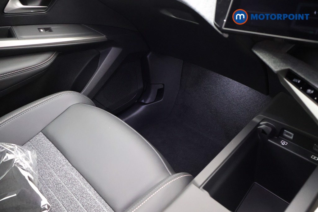 Peugeot 5008 Allure Premium Automatic Petrol SUV - Stock Number (1669332) - 18th supplementary image