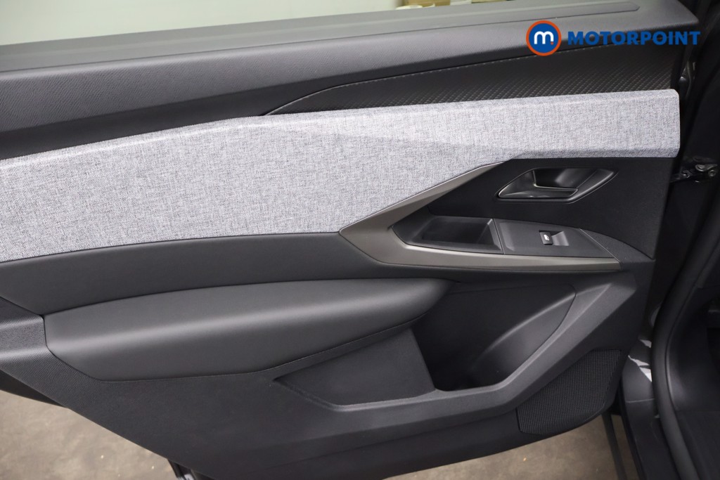 Peugeot 5008 Allure Premium Automatic Petrol SUV - Stock Number (1669332) - 29th supplementary image