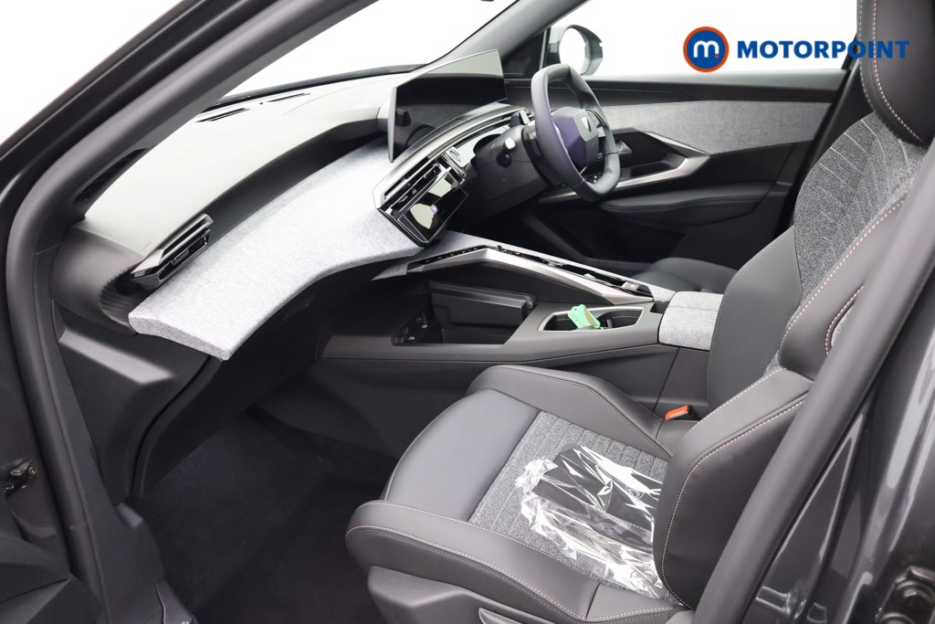 Peugeot 5008 Allure Premium Automatic Petrol SUV - Stock Number (1669332) - 33rd supplementary image