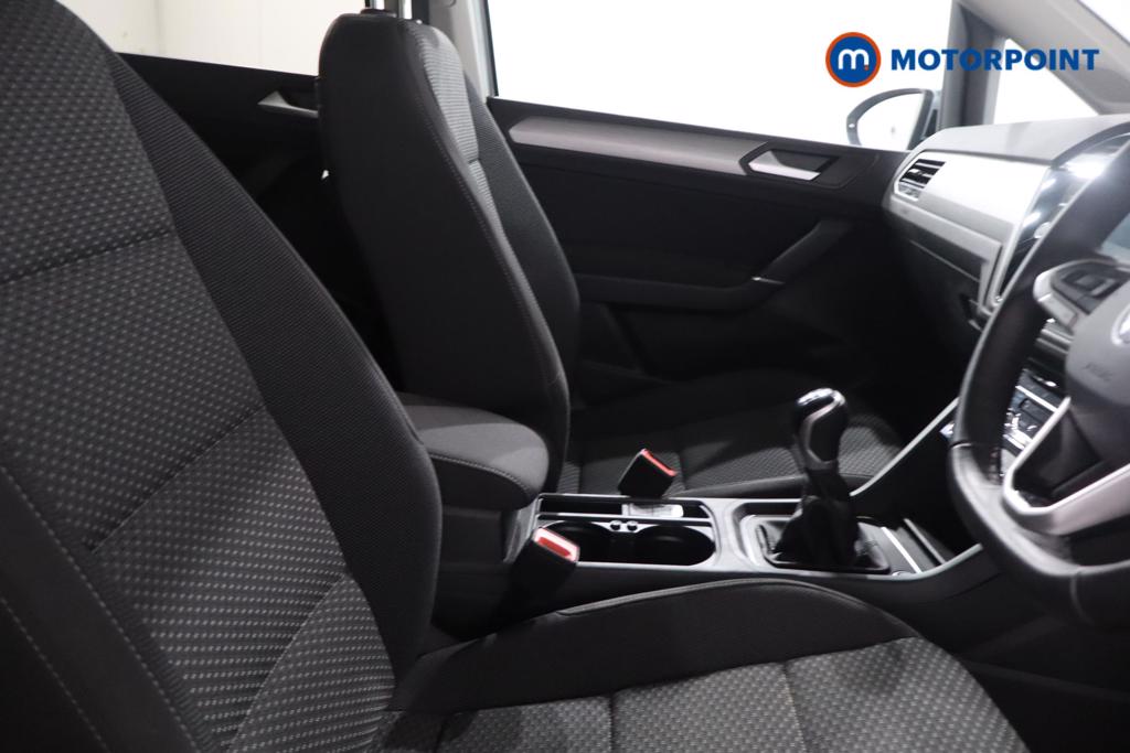 Volkswagen Touran Match Manual Petrol People Carrier - Stock Number (1669381) - 13th supplementary image