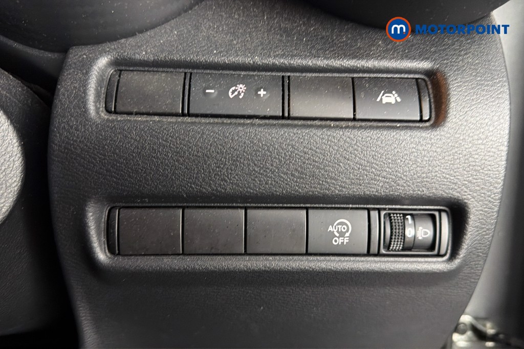 Nissan Juke N-Connecta Automatic Petrol SUV - Stock Number (1669382) - 18th supplementary image