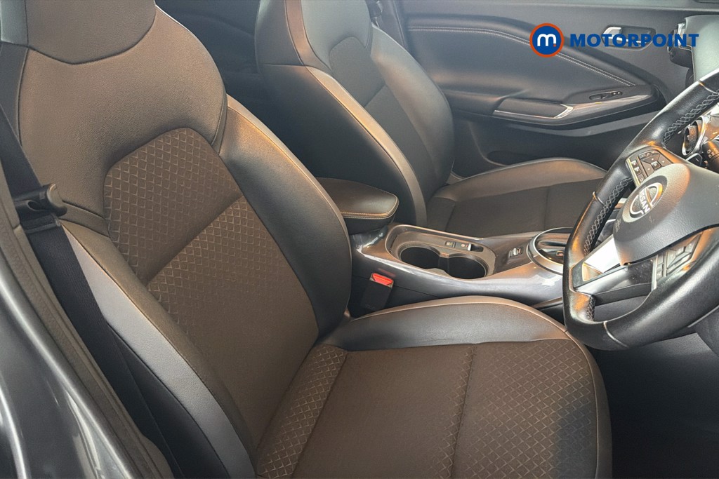 Nissan Juke N-Connecta Automatic Petrol SUV - Stock Number (1669382) - 22nd supplementary image