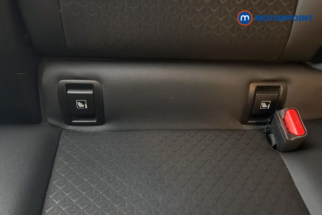 Nissan Juke N-Connecta Automatic Petrol SUV - Stock Number (1669382) - 29th supplementary image
