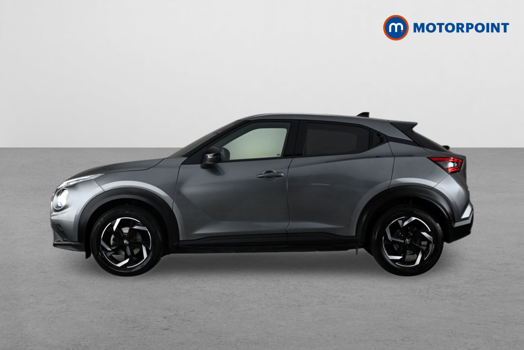 Nissan Juke N-Connecta Automatic Petrol SUV - Stock Number (1669382) - Passenger side