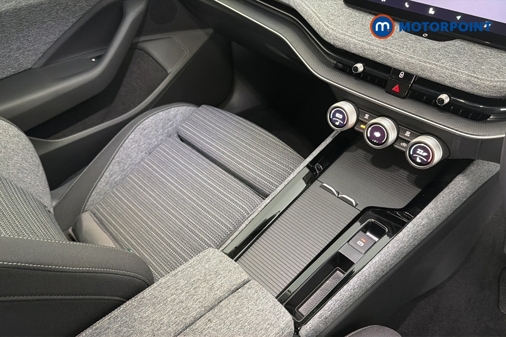 Skoda Superb Se Technology Automatic Petrol Plug-In Hybrid Estate - Stock Number (1669518) - 15th supplementary image
