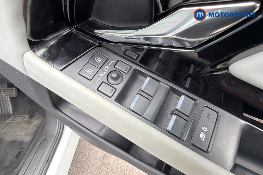 Land Rover Range Rover Evoque S Automatic Petrol Plug-In Hybrid SUV - Stock Number (1670088) - 19th supplementary image