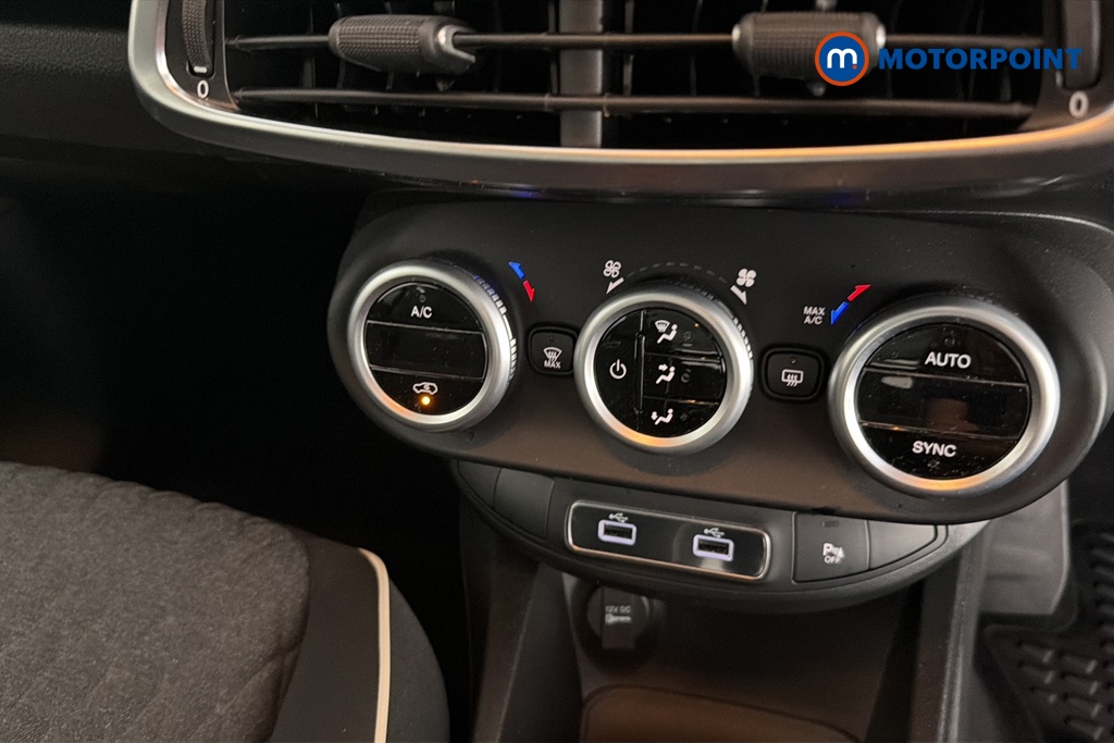 Fiat 500X City Cross Manual Petrol SUV - Stock Number (1670318) - 12th supplementary image