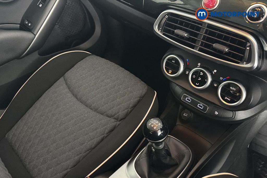Fiat 500X City Cross Manual Petrol SUV - Stock Number (1670318) - 15th supplementary image