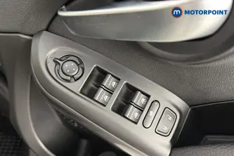 Fiat 500X City Cross Manual Petrol SUV - Stock Number (1670318) - 19th supplementary image