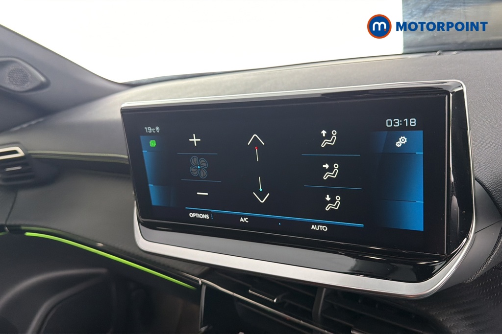 Peugeot 2008 Gt Premium Automatic Petrol SUV - Stock Number (1670324) - 12th supplementary image