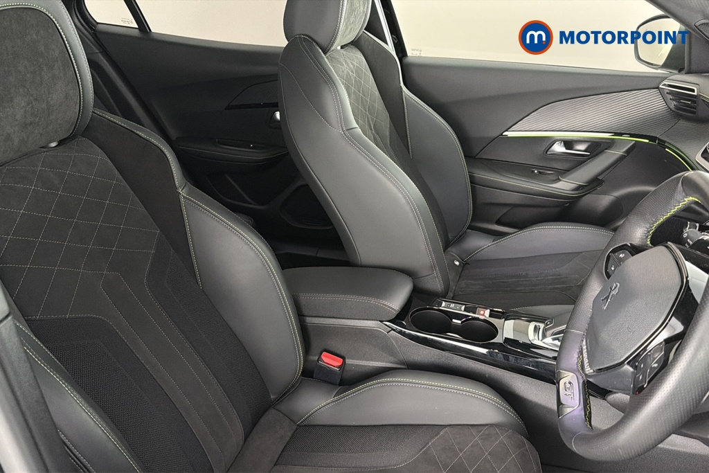 Peugeot 2008 Gt Premium Automatic Petrol SUV - Stock Number (1670324) - 22nd supplementary image