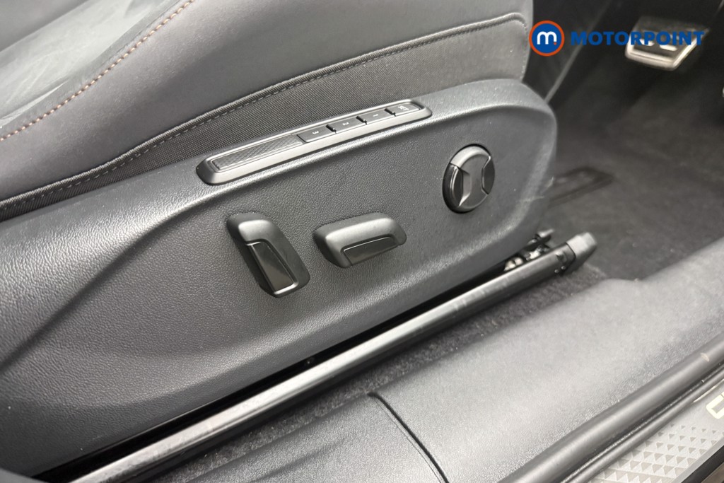 Cupra Terramar V2 Automatic Petrol Hatchback - Stock Number (1670431) - 19th supplementary image