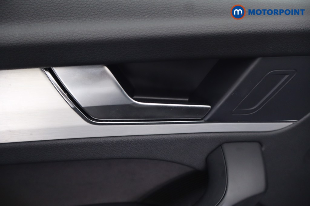 Audi Q5 S Line Automatic Petrol SUV - Stock Number (1670536) - 41st supplementary image