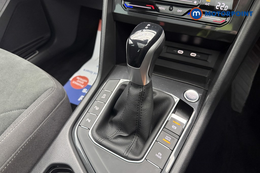 Volkswagen Tiguan Elegance Automatic Petrol SUV - Stock Number (1670722) - 17th supplementary image