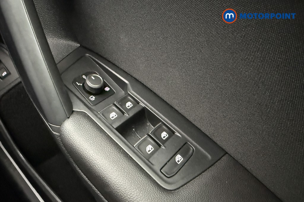 Volkswagen Tiguan Elegance Automatic Petrol SUV - Stock Number (1670722) - 19th supplementary image