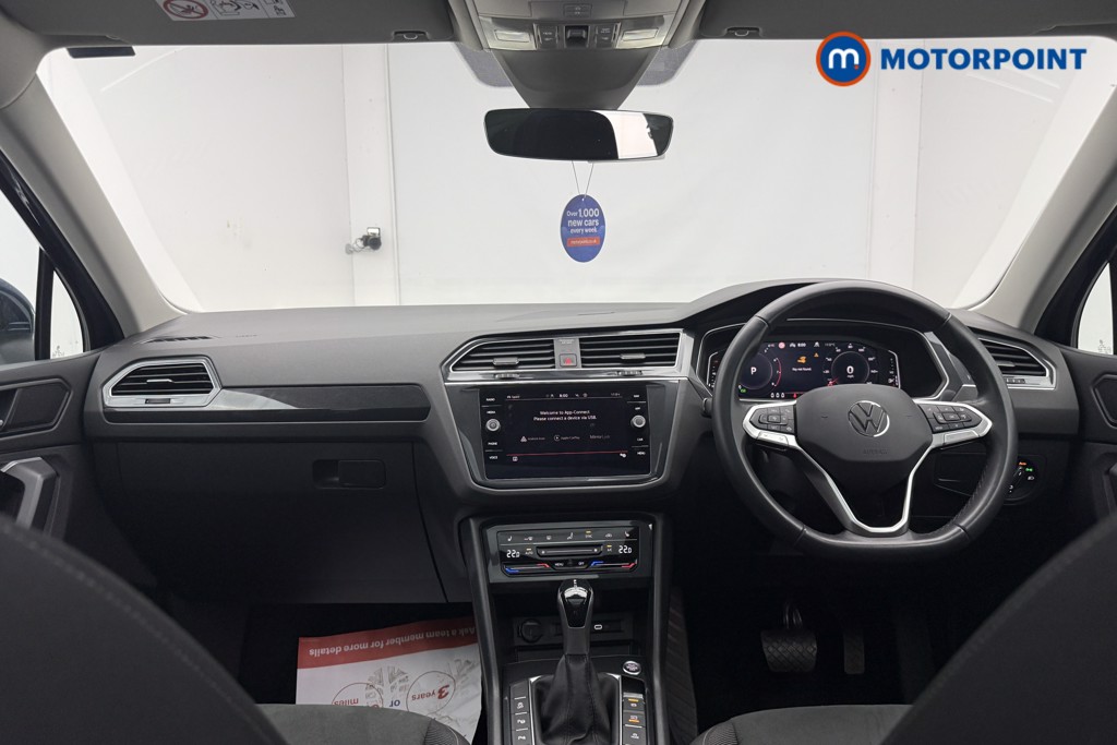 Volkswagen Tiguan Elegance Automatic Petrol SUV - Stock Number (1670722) - 1st supplementary image
