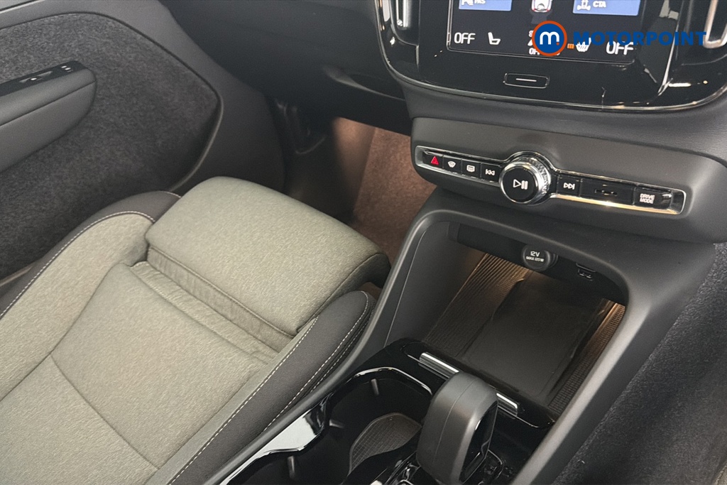Volvo Xc40 Plus Automatic Petrol Plug-In Hybrid SUV - Stock Number (1670731) - 15th supplementary image