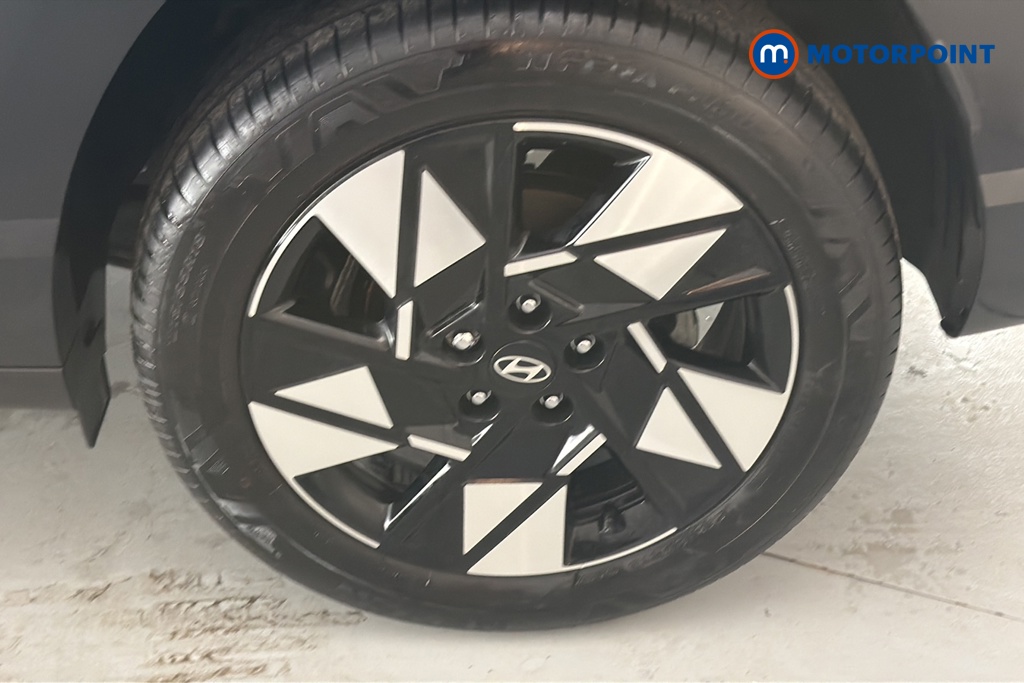 Hyundai Kona Advance Automatic Petrol-Electric Hybrid SUV - Stock Number (1670881) - 45th supplementary image