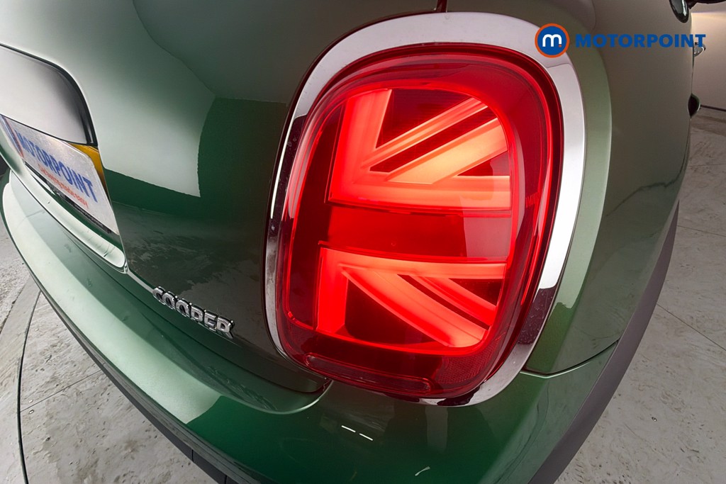 Mini Hatchback Cooper Classic Automatic Petrol Hatchback - Stock Number (1670922) - 38th supplementary image