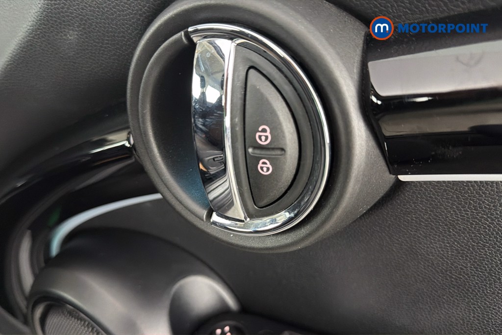 Mini Hatchback Cooper Classic Automatic Petrol Hatchback - Stock Number (1670922) - 42nd supplementary image