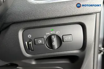 Volvo V40 R Design Edition Manual Petrol Hatchback - Stock Number (1671009) - 11th supplementary image