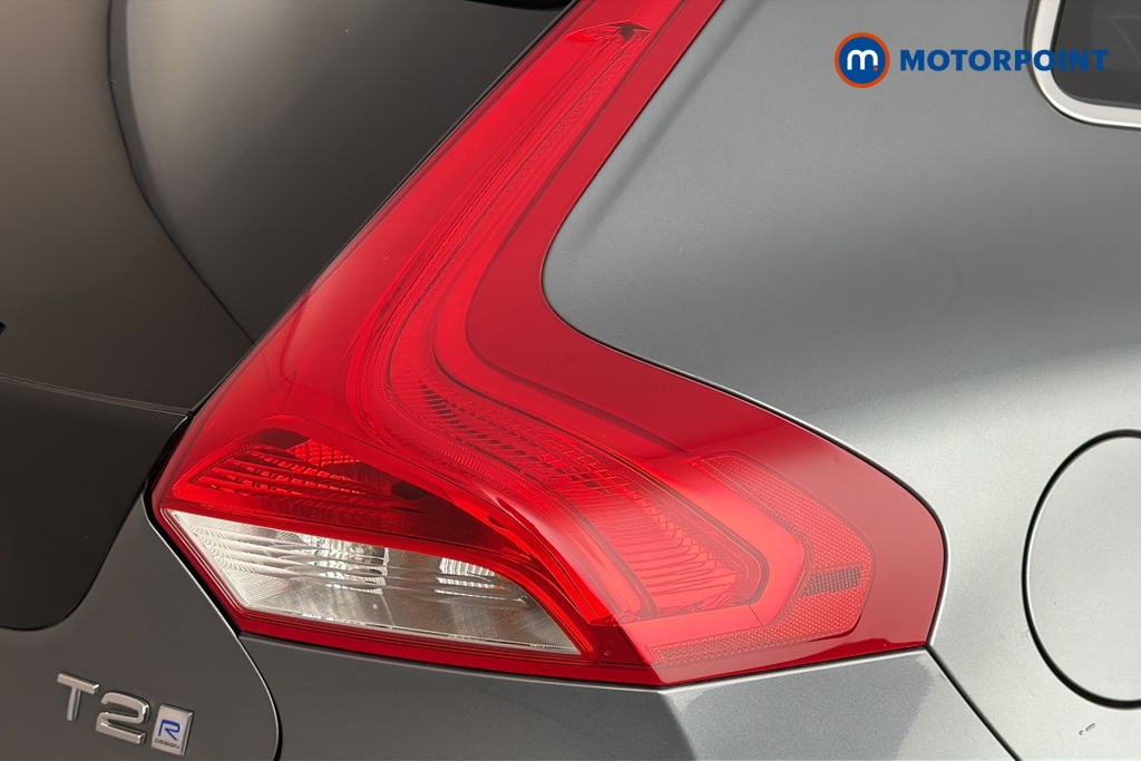 Volvo V40 R Design Edition Manual Petrol Hatchback - Stock Number (1671009) - 36th supplementary image