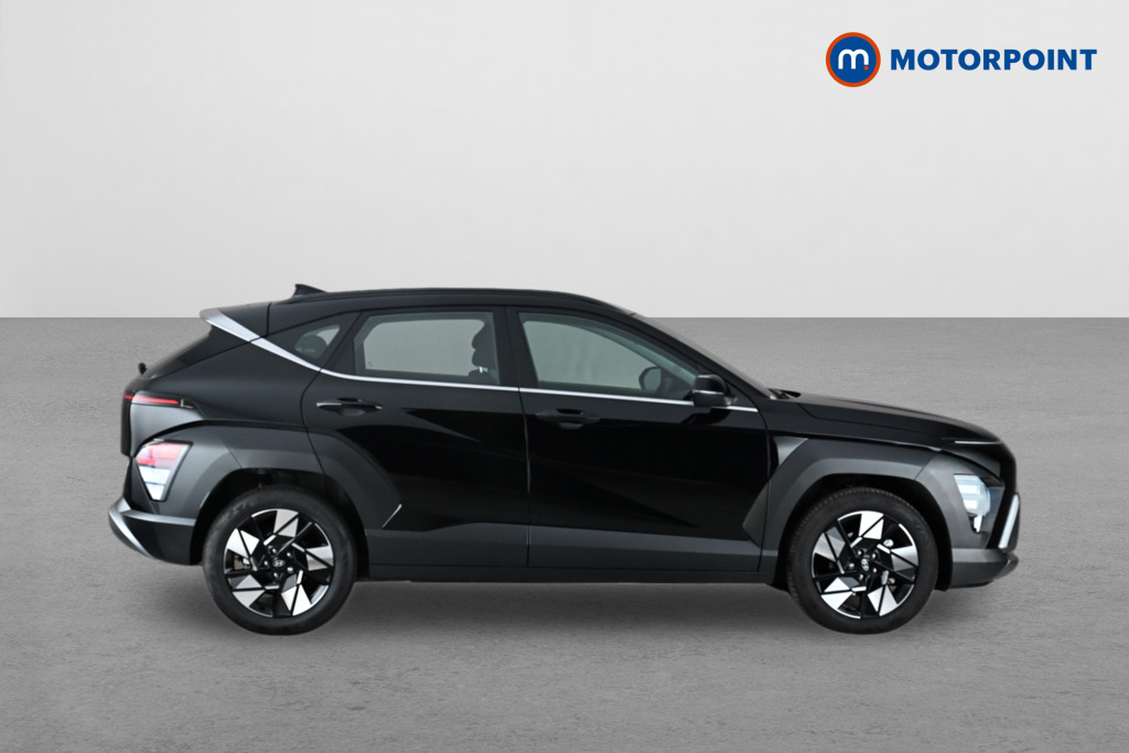 Hyundai Kona Advance Automatic Petrol-Electric Hybrid SUV - Stock Number (1671412) - Drivers side