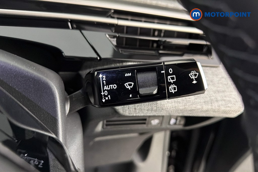 Peugeot 5008 Allure Premium Automatic Petrol SUV - Stock Number (1671417) - 7th supplementary image