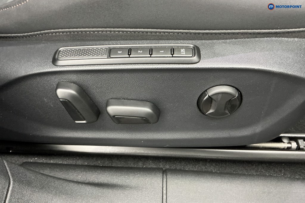 Cupra Terramar V2 Automatic Petrol Hatchback - Stock Number (1671422) - 22nd supplementary image