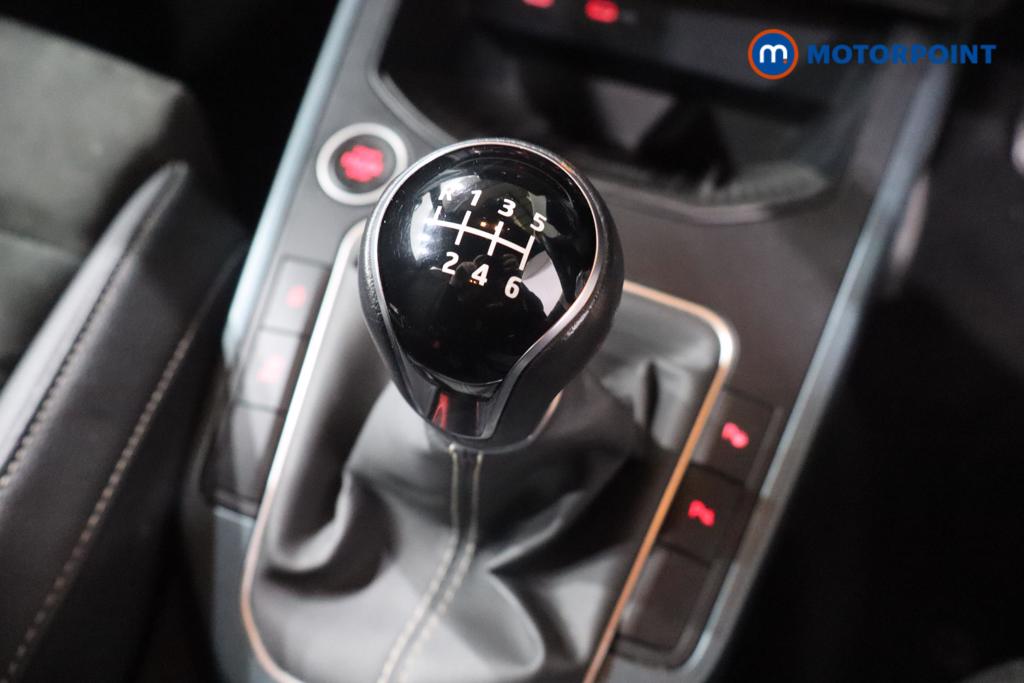 Seat Arona Xperience Lux Manual Petrol SUV - Stock Number (1671598) - 4th supplementary image
