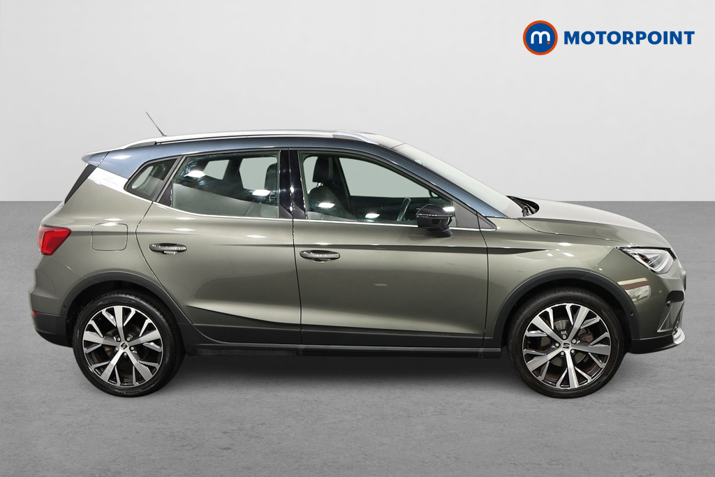 Seat Arona Xperience Lux Manual Petrol SUV - Stock Number (1671598) - Drivers side